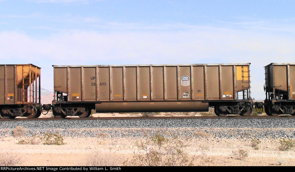 EB Unit Empty Open Hopper Frt at Erie NV -47